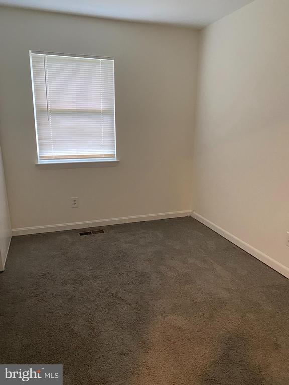 Building Photo - 9621 Hagel Cir