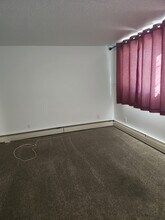 Building Photo - 3607 118 Ave NW