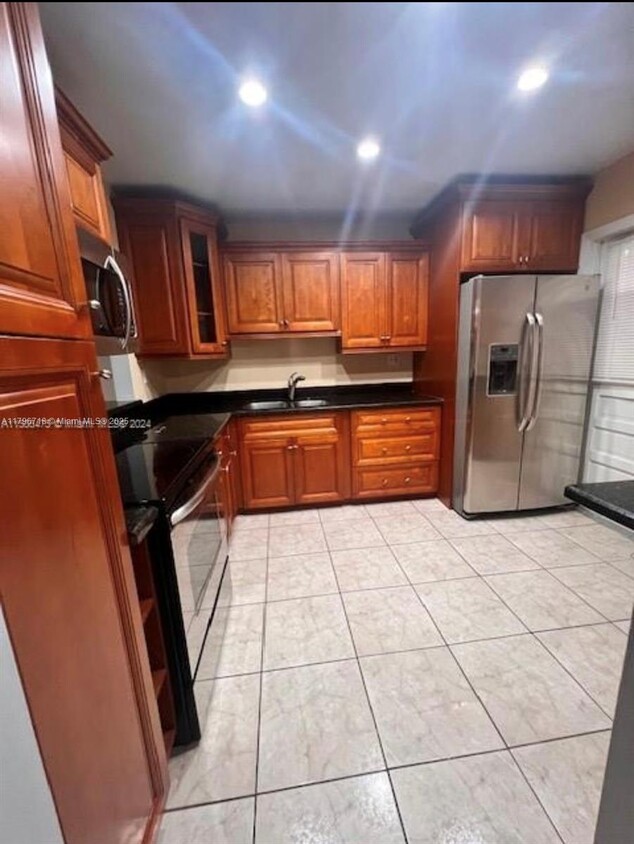 Primary Photo - 8161 SW 24th Ct