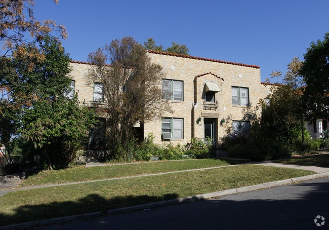Building Photo - Maryland Apartments