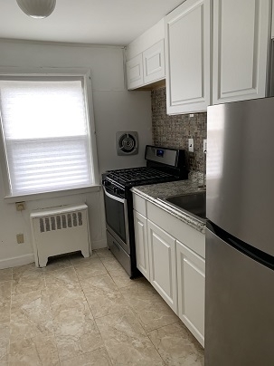 Building Photo - 144 Vanderburgh Ave