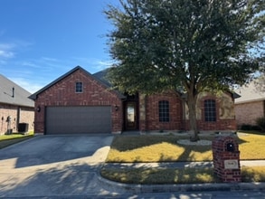 Building Photo - 569 Griffith Dr