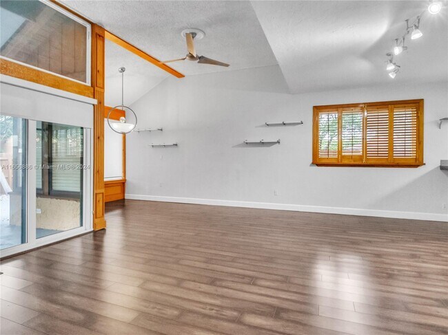 Building Photo - 7389 SW 115th Ct