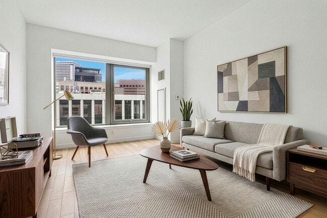 Photo - 75 Wall St Apartment