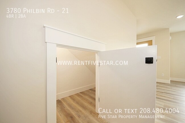 Building Photo - New Construction 4 Bedroom Townhome Availa...