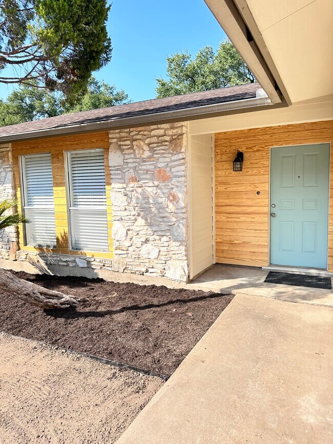Foto del edificio - 3316 Galesburg Dr