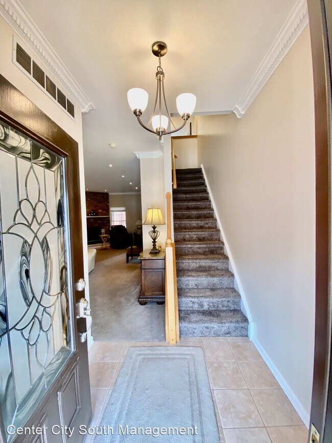 Foto del edificio - 3 br, 2.5 bath House - 3241 S. Sydenham St