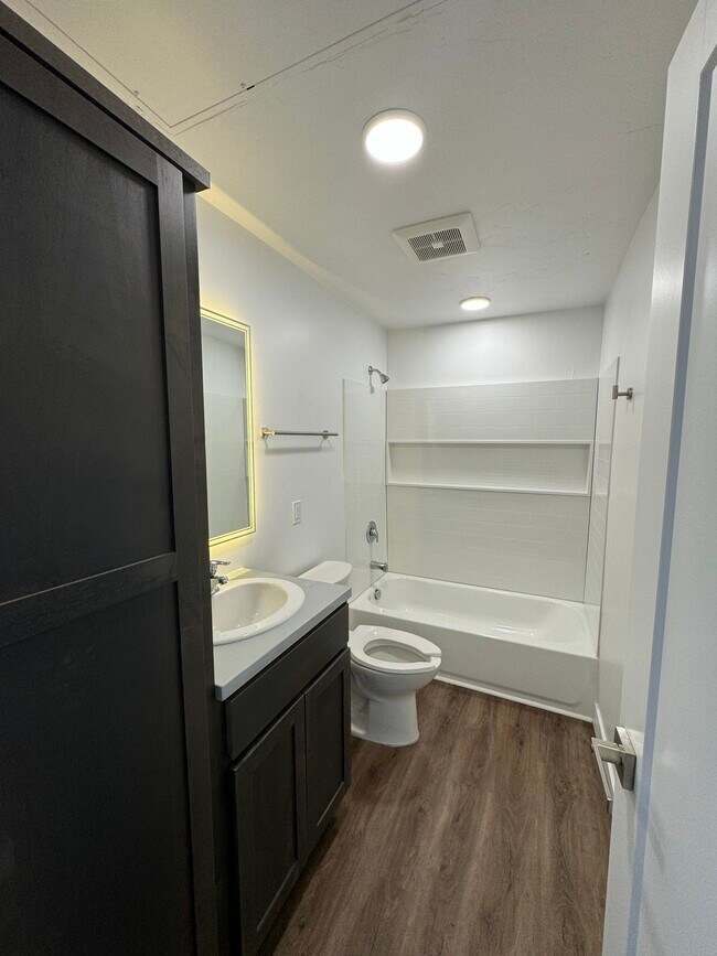 443 Kane Creek Blvd Unit B214, Moab, UT 84532 Condo for Rent in Moab