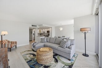 Building Photo - 531 N Ocean Blvd