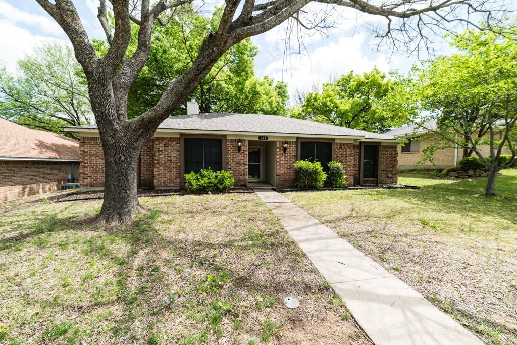Foto principal - 614 Torrance Dr
