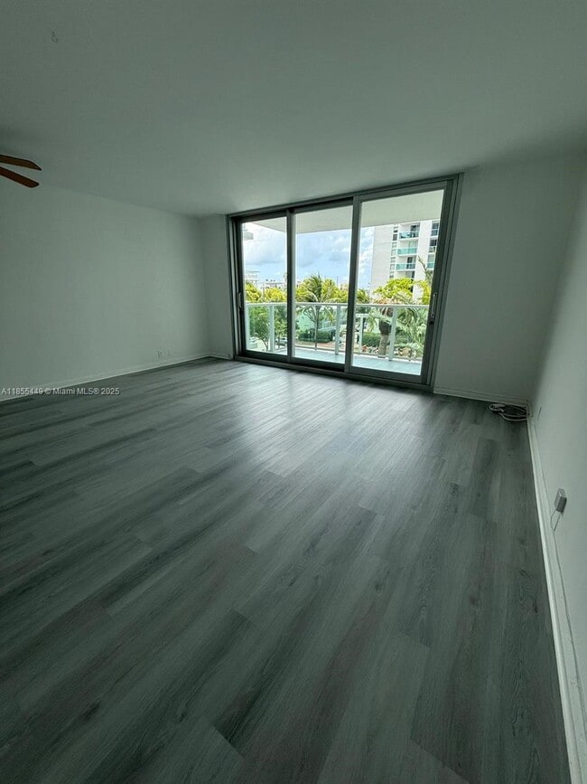 Foto del edificio - 1000 West Ave