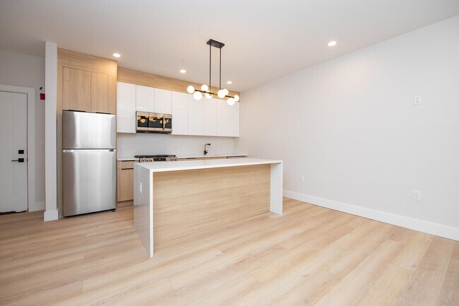 Foto del edificio - 6710 Park Ave