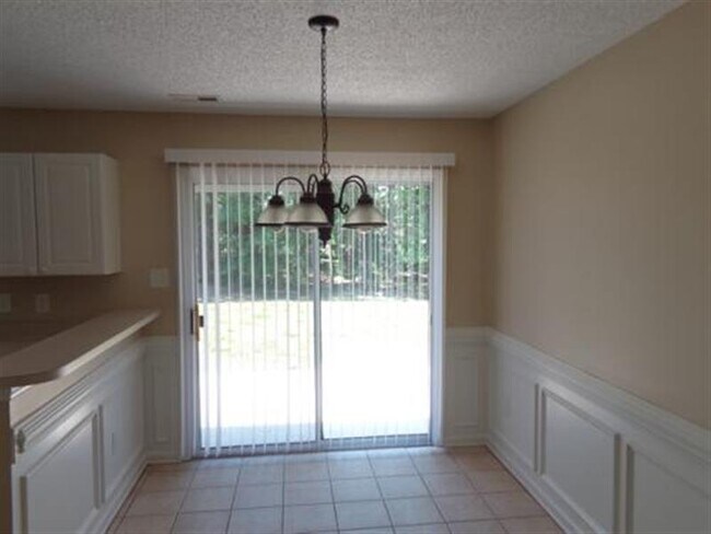 Building Photo - MONROE HOMES FOR RENT