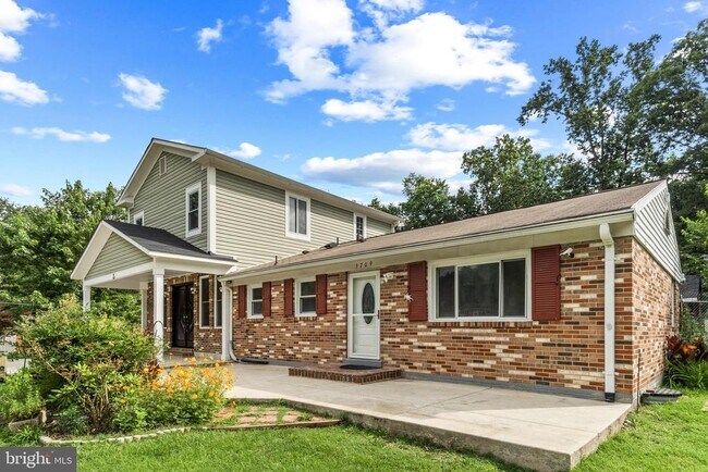 Building Photo - 3709 Forestdale Ave