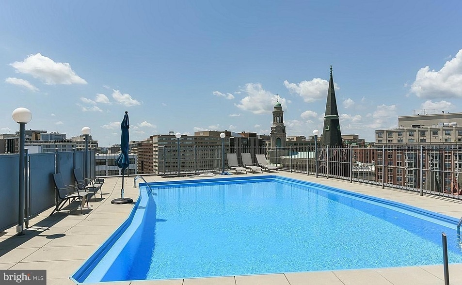 Foto principal - 1239 Vermont Ave NW