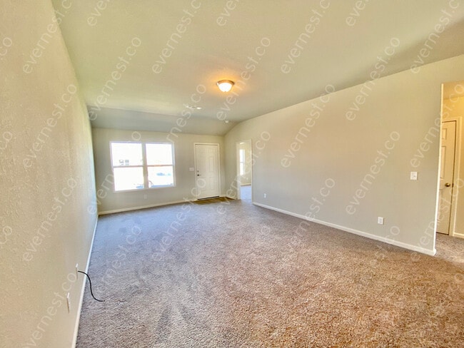Building Photo - 3048 Emerald Pk Trl