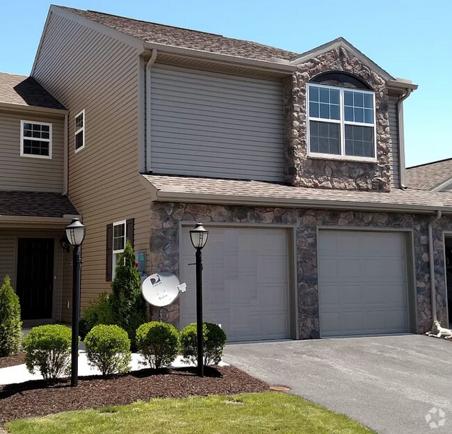 West Shore Mechanicsburg Apartments for Rent Mechanicsburg, PA Page