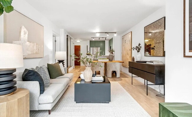 Welcome to residence #401 at The Sutterfie... - Welcome to residence #401 at The Sutterfie... Apartment