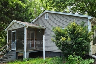 Building Photo - 1603 Hollyleaf Ave