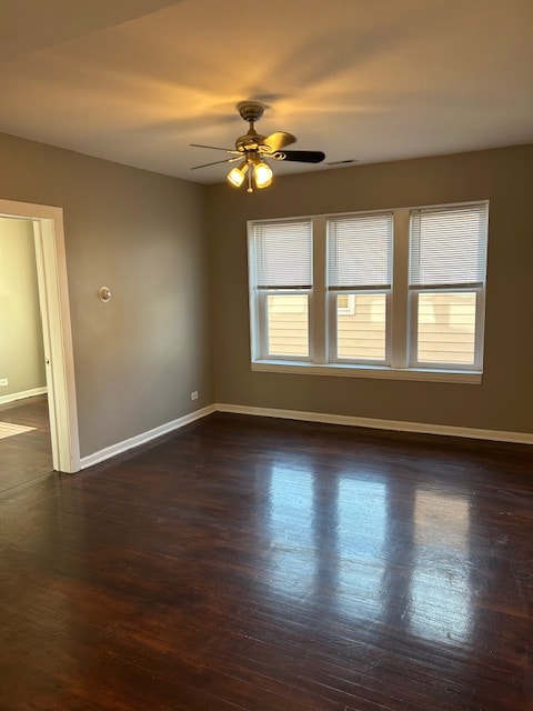 Building Photo - 2037 N Kildare Ave