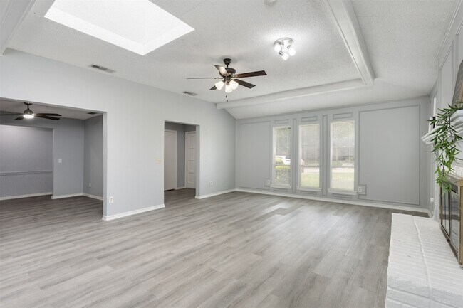 Foto del edificio - 2308 Winterstone Dr