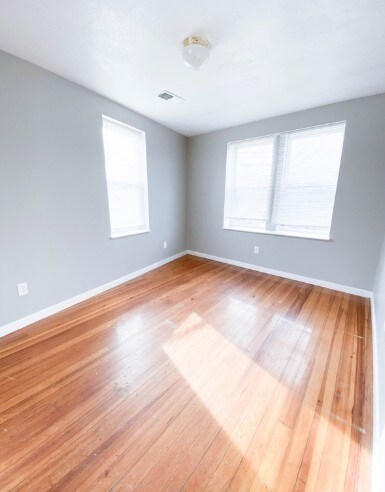 Foto del edificio - 1227 Sea St