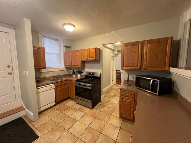 Foto del edificio - 14-16-16 Hamilton Rd