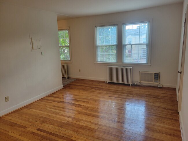 Foto del edificio - 35 N Bedford St