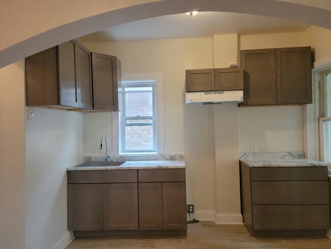 Foto del edificio - 7139 S Woodlawn Ave