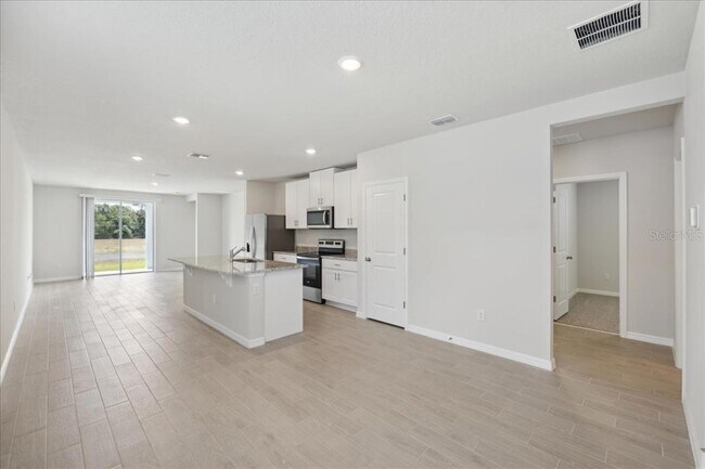 Building Photo - 164 Whiteland Bnd