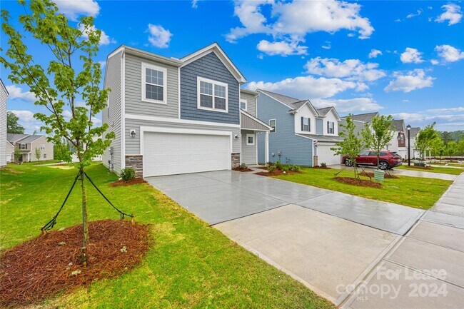 Building Photo - 166 Brentwood Dr