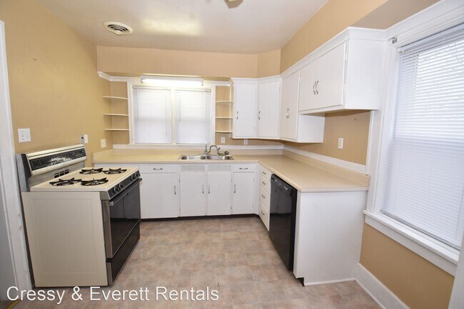 Building Photo - 2 br, 2 bath House - 1022 S 20th St