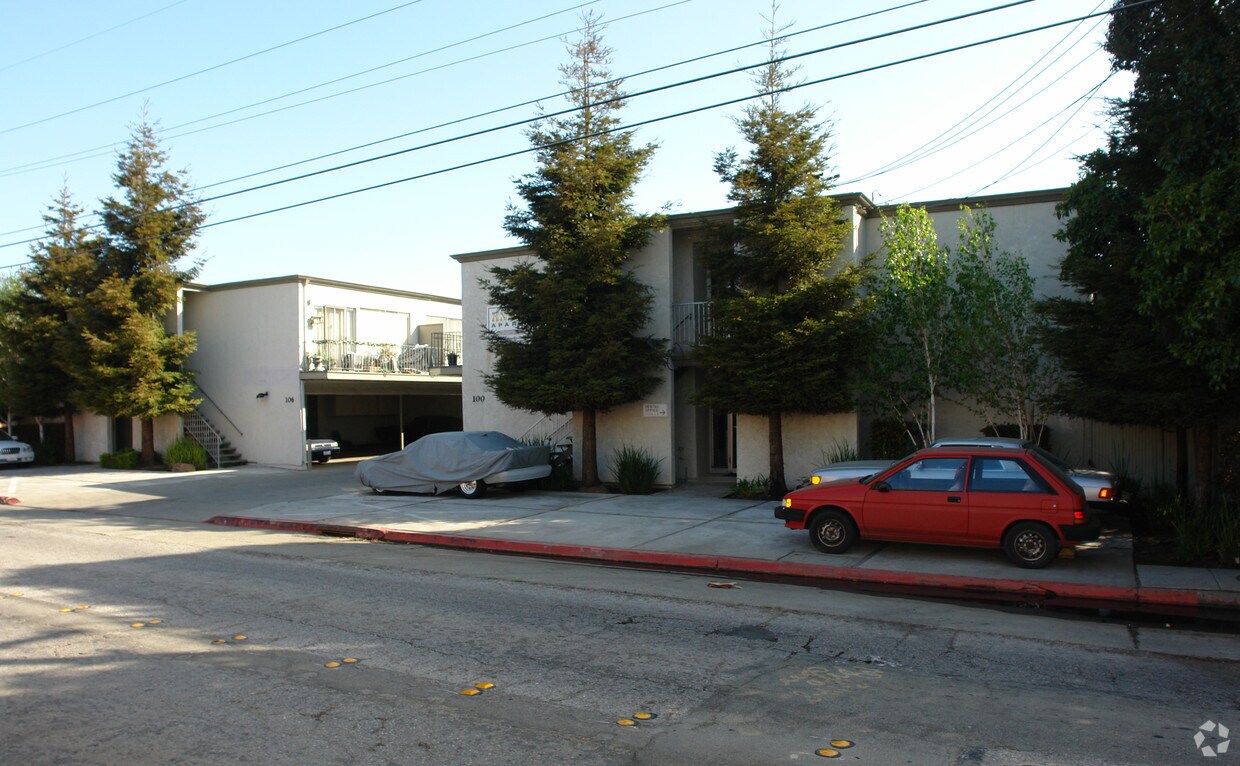 Knights Inn Apartaments - Knights Inn Apartments