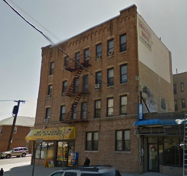 Building Photo - 3415 Colden Ave