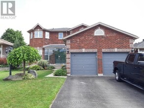 Building Photo - 14 Ruffet Dr