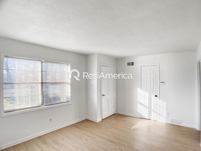 Foto del edificio - Newly Renovated 3/2 in 38109!