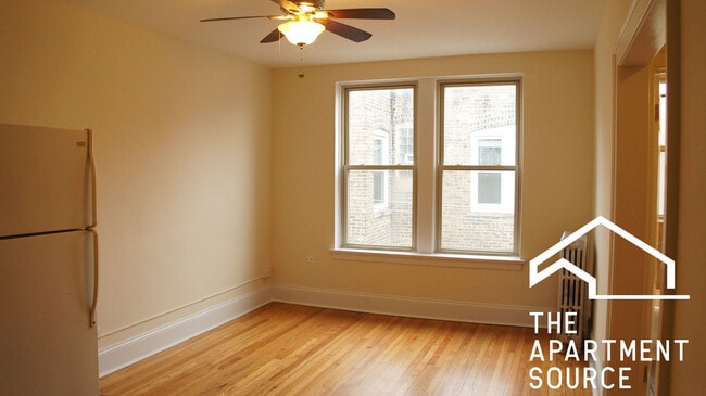 Building Photo - 2737 N Spaulding Ave