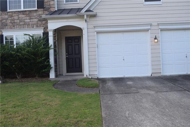 Building Photo - 2520 Vistoria Dr