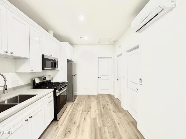 Building Photo - 351 Huerta St