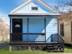 Building Photo - 1314 27th St