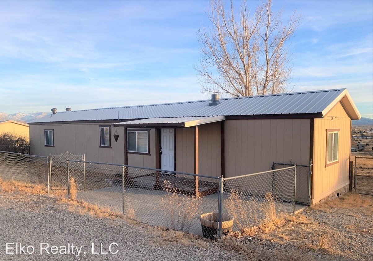 Primary Photo - 2 br, 2 bath House - 570 Brent Drive