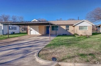 Building Photo - 336 Saddle Trail