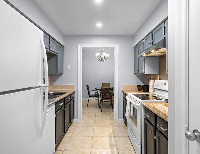 Building Photo - Apartment for Rent