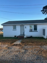 Building Photo - 4835 N Old Laurens Rd