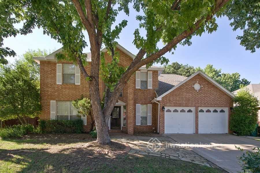 Foto principal - 2500 Branch Oaks Ln