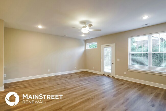 Building Photo - 158 Noble Pk Cir