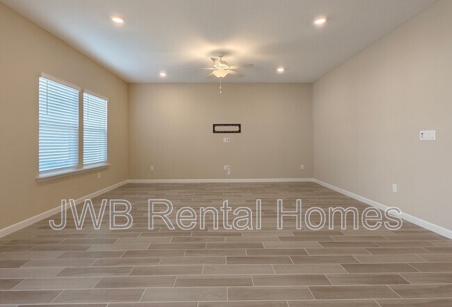 Foto del edificio - 7236 Jemmah Ln