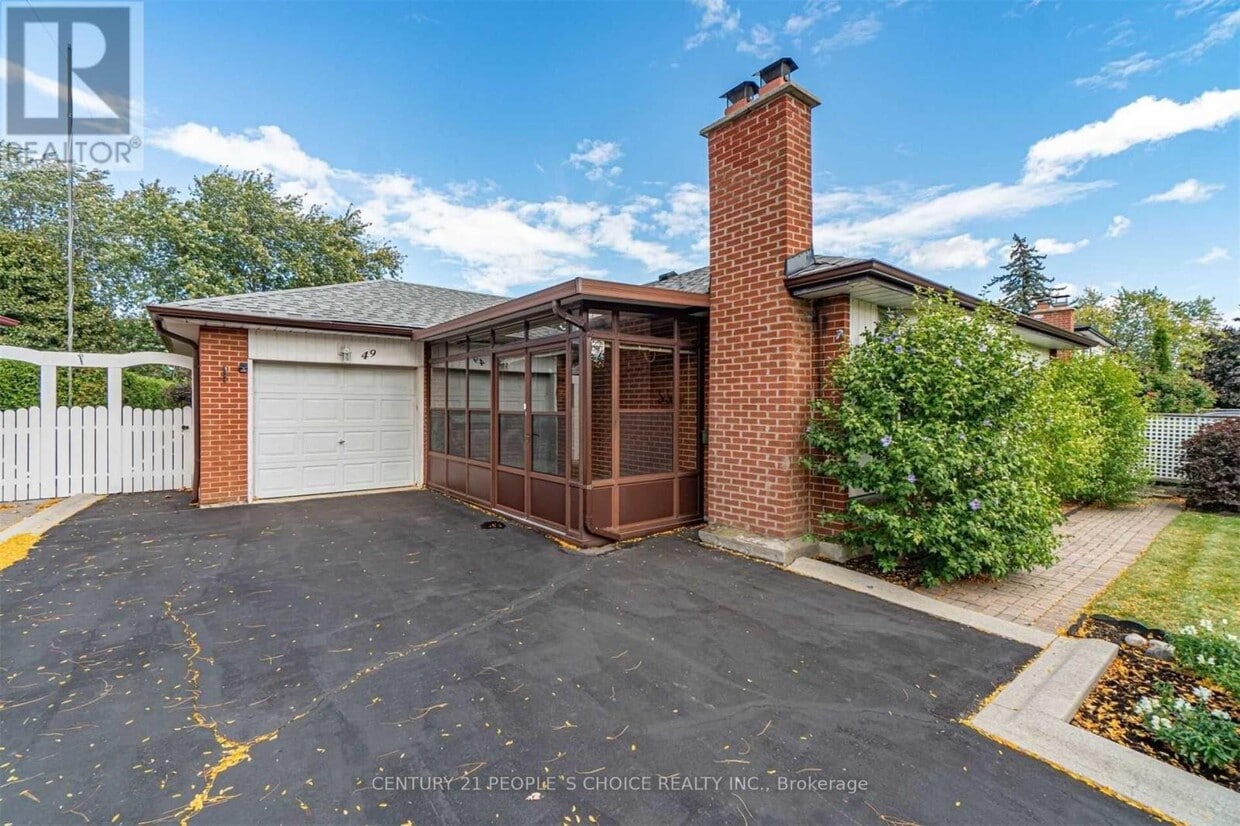 Building Photo - 49 Dorchester Dr