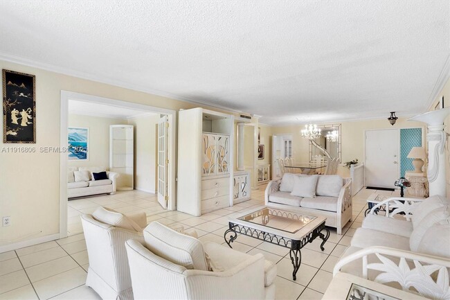 Foto del edificio - 1700 NE 191st St