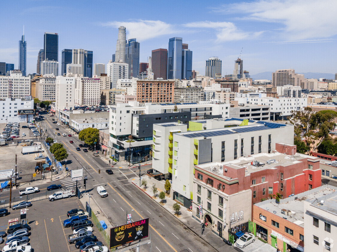 Aerial View - Flor 401 Lofts